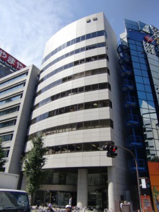 JRE西新宿テラス(旧:新和ビルディング外観
