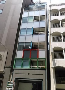 モモビル