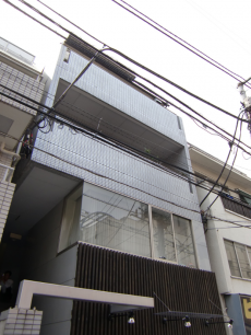 IMAビル