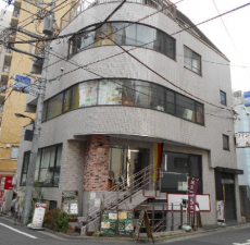 駅前Sビル