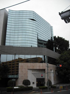 泉館紀尾井町ビル
