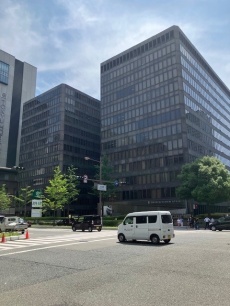 大阪御堂筋ビル