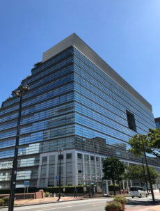 アクロス福岡
