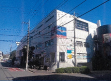 アリスコートビル