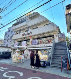 KMプラザ